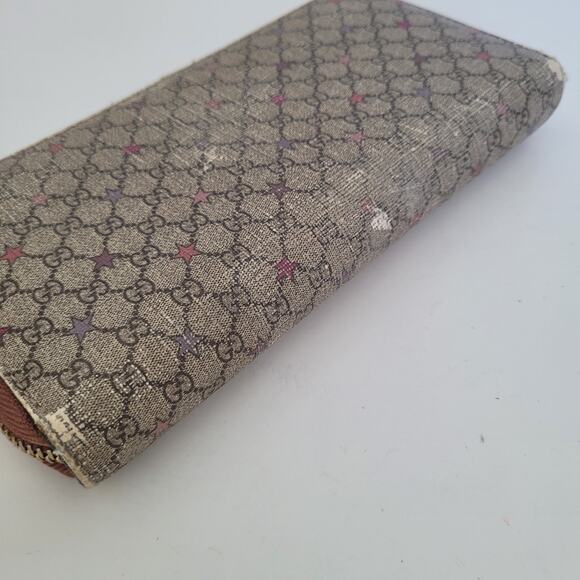 Gucci Micro GG Supreme Star Zippy Wallet Large Interlocking Charm Gray Pink Logo - Picture 9 of 12